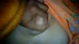 ರುಚಿಕರವಾದ ಶ್ಯಾಮಲೆ ಈವ್ ಏಂಜೆಲ್ ಹಿಂದಿ ಚಲನಚಿತ್ರ ಸೆಕ್ಸ್ ತನ್ನ ಸೌಂದರ್ಯದ ದೇಹವನ್ನು ತೋರಿಸುತ್ತದೆ